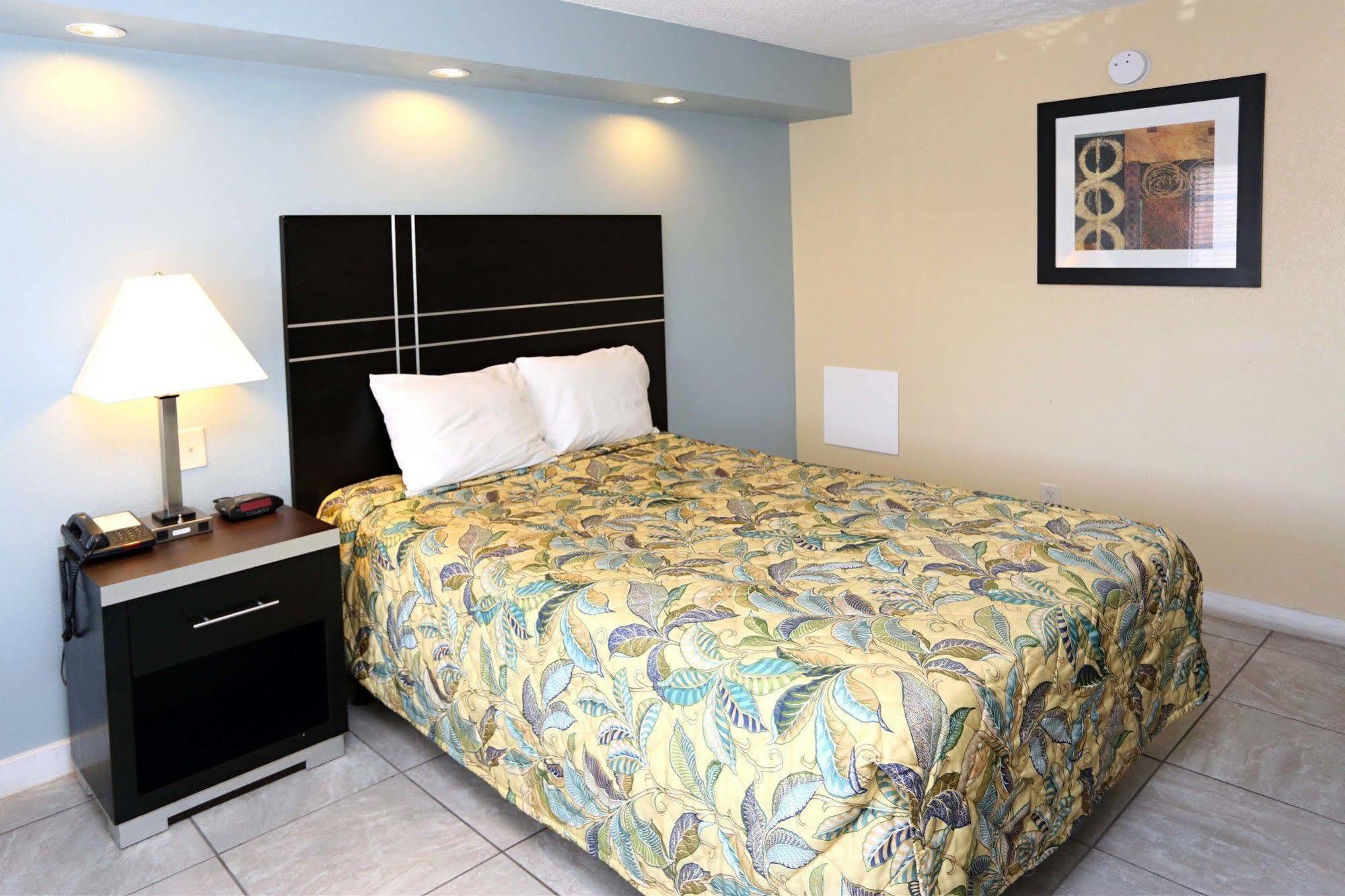 Blue Marlin Motel Virginia Beach Exterior photo
